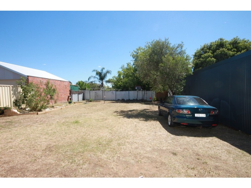 20 Holland Street, Tamworth NSW 2340