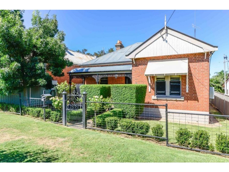 41 Carthage Street, Tamworth NSW 2340