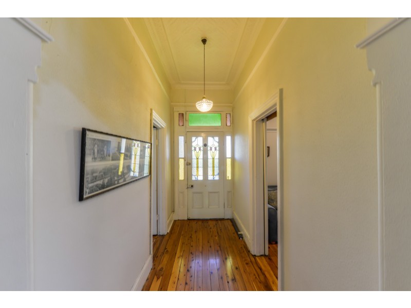 41 Carthage Street, Tamworth NSW 2340