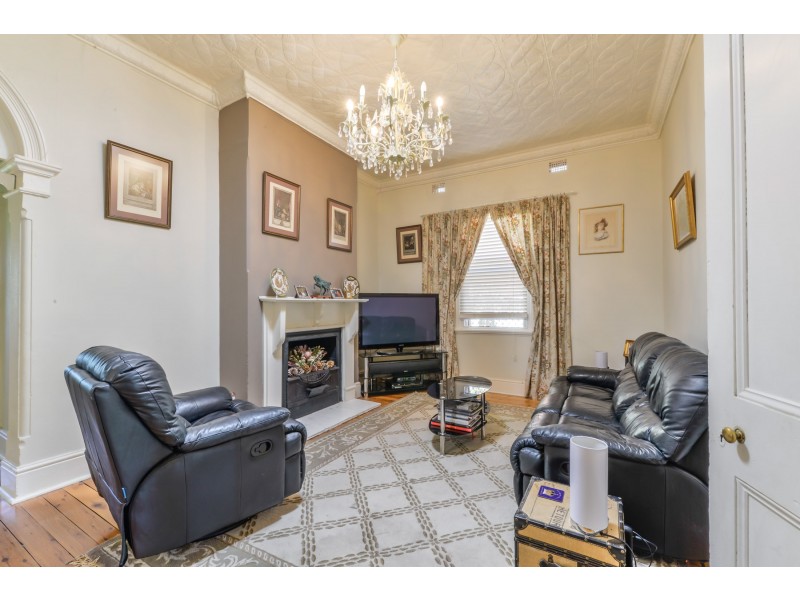 41 Carthage Street, Tamworth NSW 2340