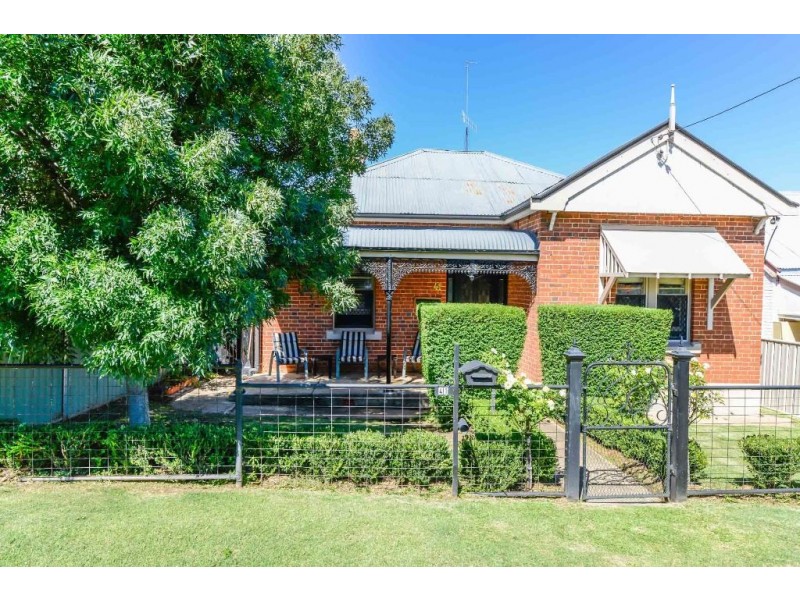 41 Carthage Street, Tamworth NSW 2340
