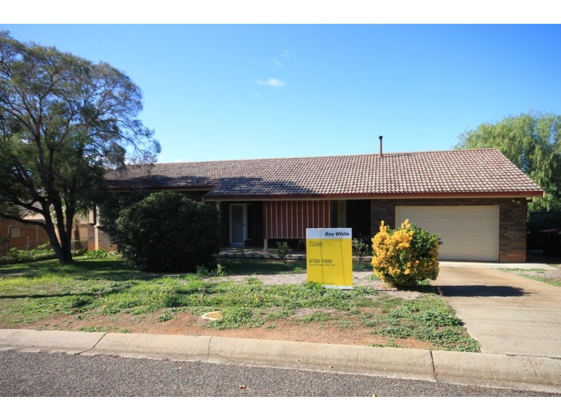 9 Graham Street, Calala NSW 2340