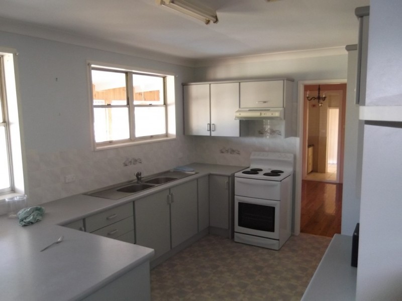 9 Graham Street, Calala NSW 2340