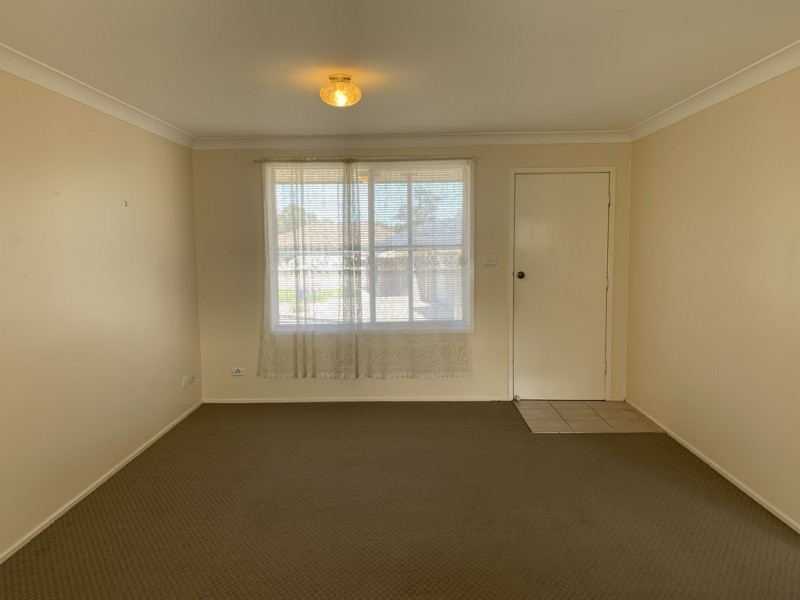2/25 Willow Park Drive, Kootingal NSW 2352