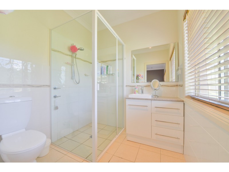 82 Elizabeth Drive, Tamworth NSW 2340