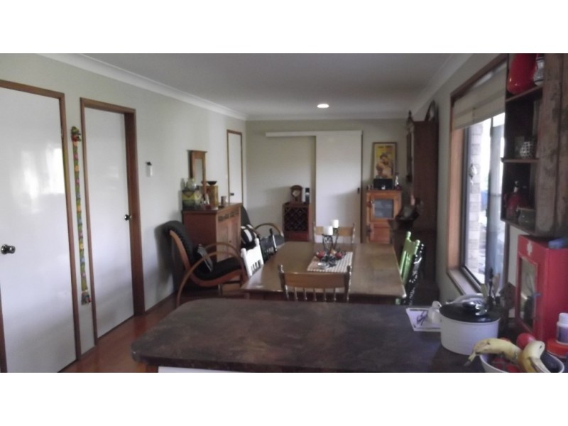 4 Cedar Close, Tamworth NSW 2340