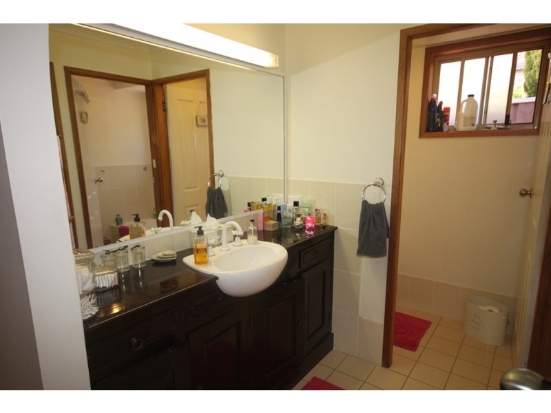 12 The Mews, Tamworth NSW 2340