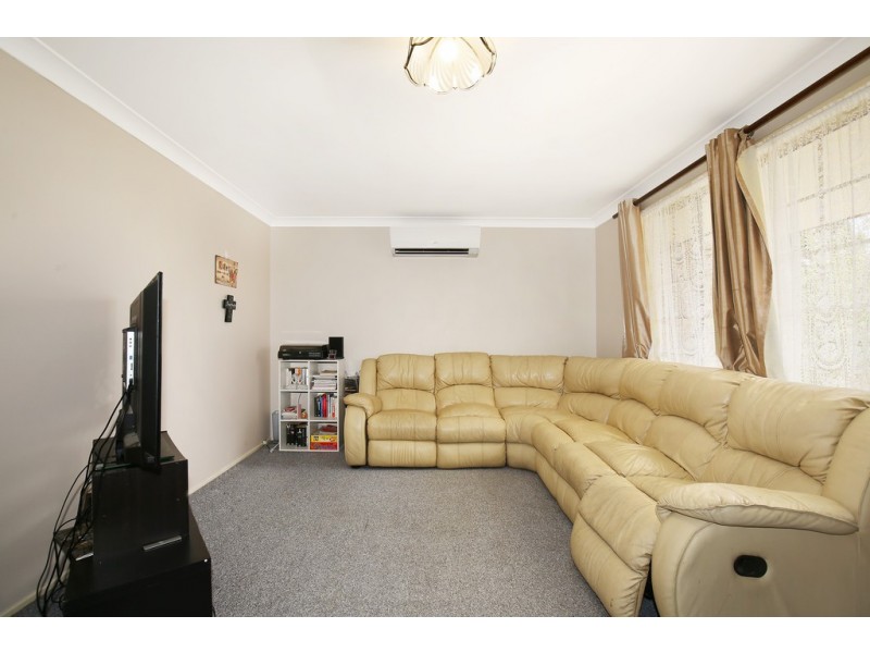 8 Frederick Place, Tamworth NSW 2340