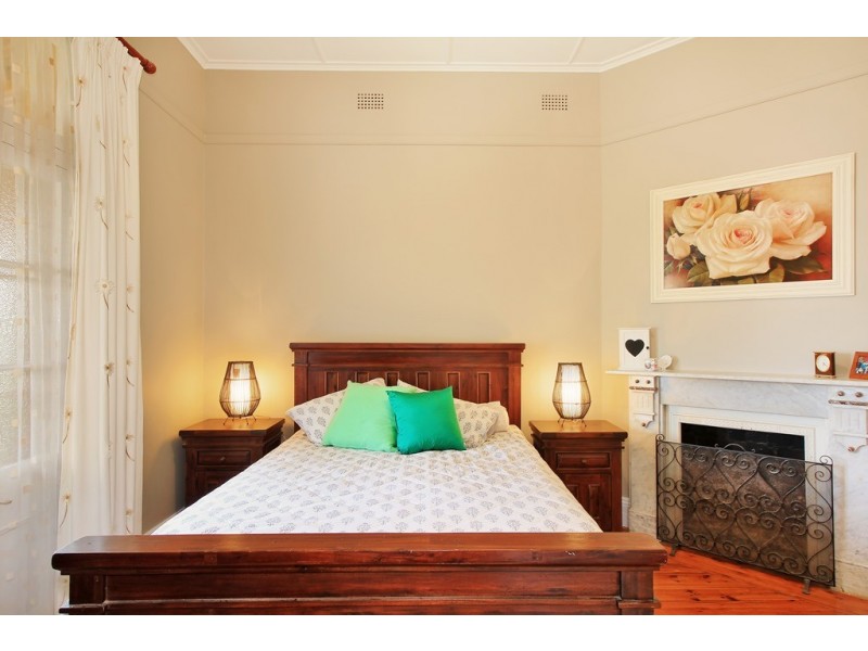 72 White Street, Tamworth NSW 2340
