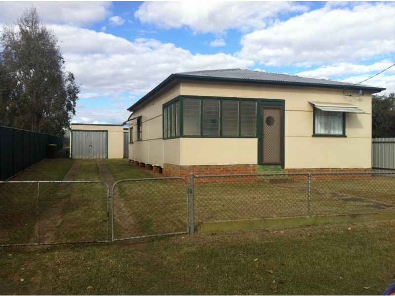 62 Showground Road, Tamworth NSW 2340