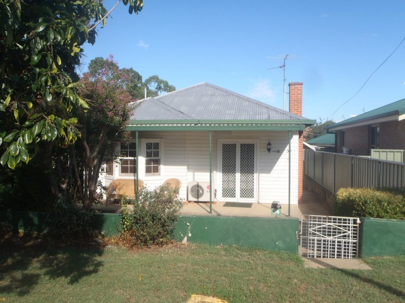 34 Hunt Street, Tamworth NSW 2340