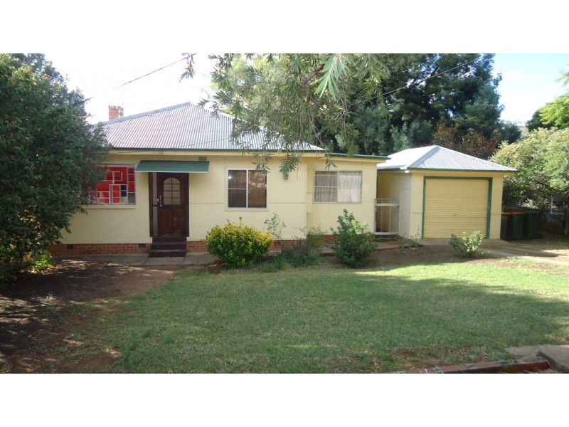 76 North Street, Tamworth NSW 2340