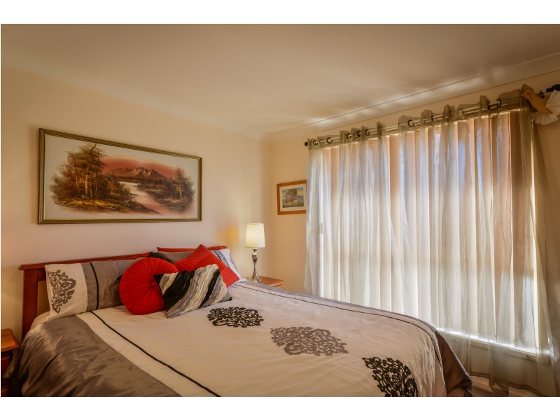 4 Eureka Place, Tamworth NSW 2340