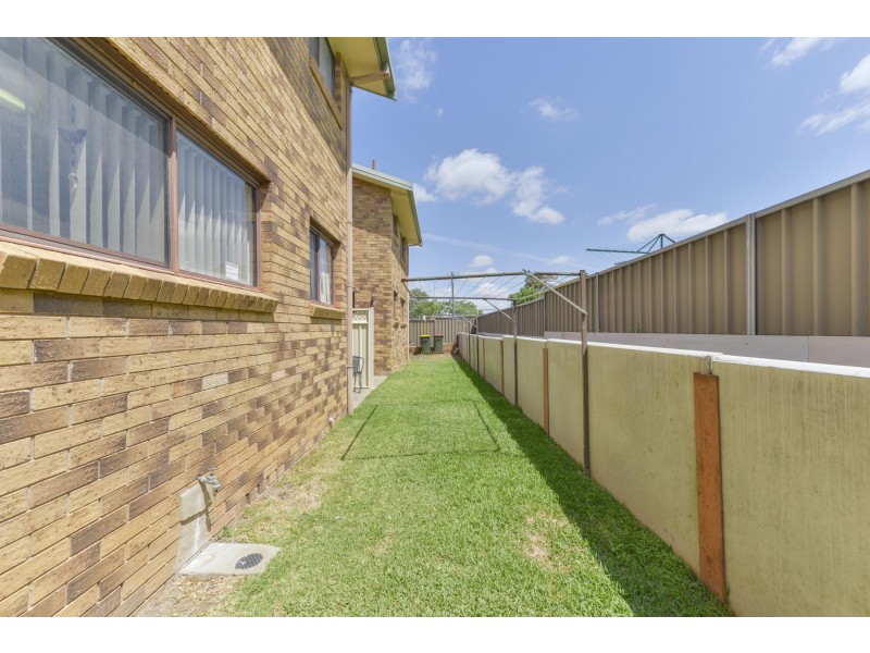 3/2 – 4 Chelmsford Street, Tamworth NSW 2340