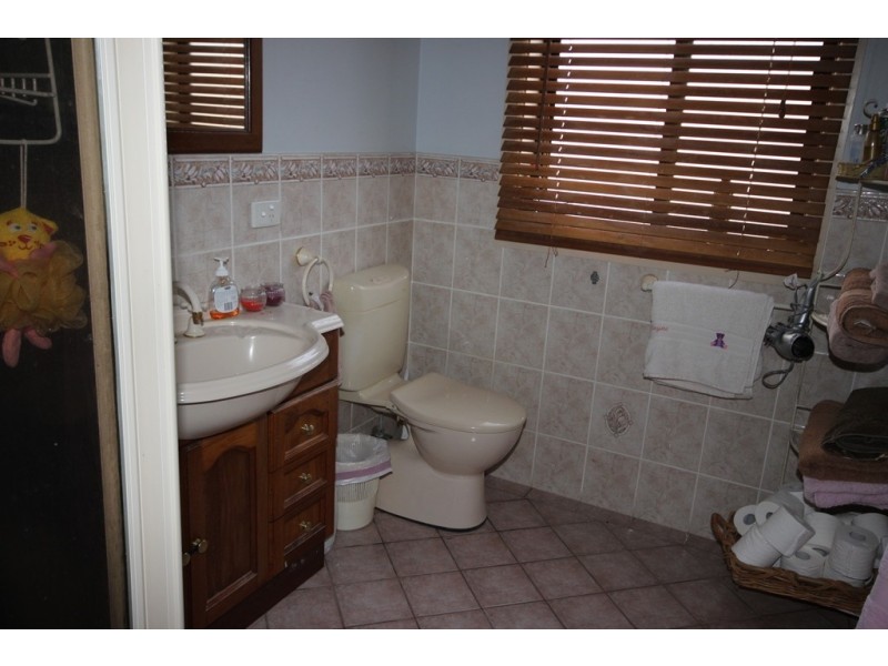 14 Baird Crescent, Tamworth NSW 2340