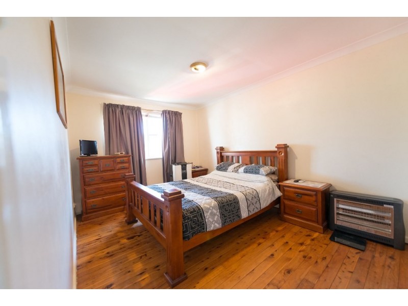 7 Edinburgh Avenue, Tamworth NSW 2340