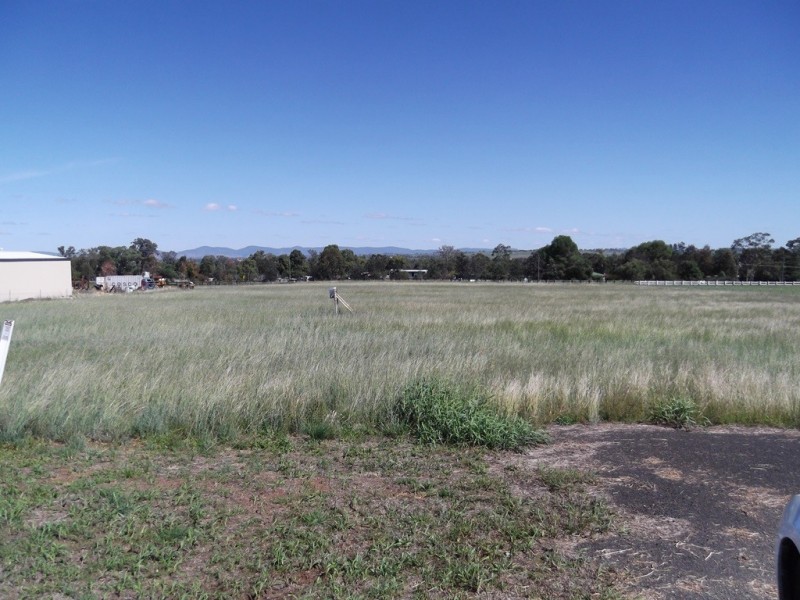 15 Manina Way, Tamworth NSW 2340
