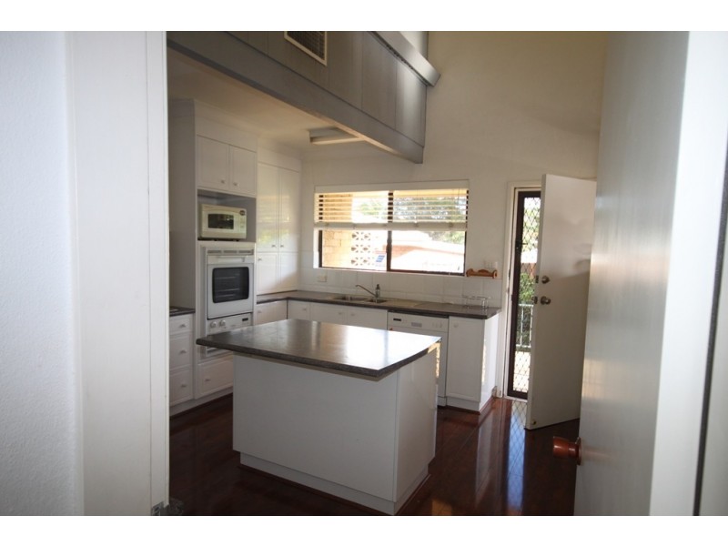 30 McRae Street, Tamworth NSW 2340