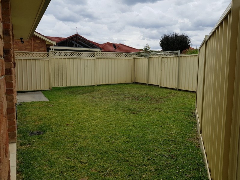 18 The Retreat, Tamworth NSW 2340