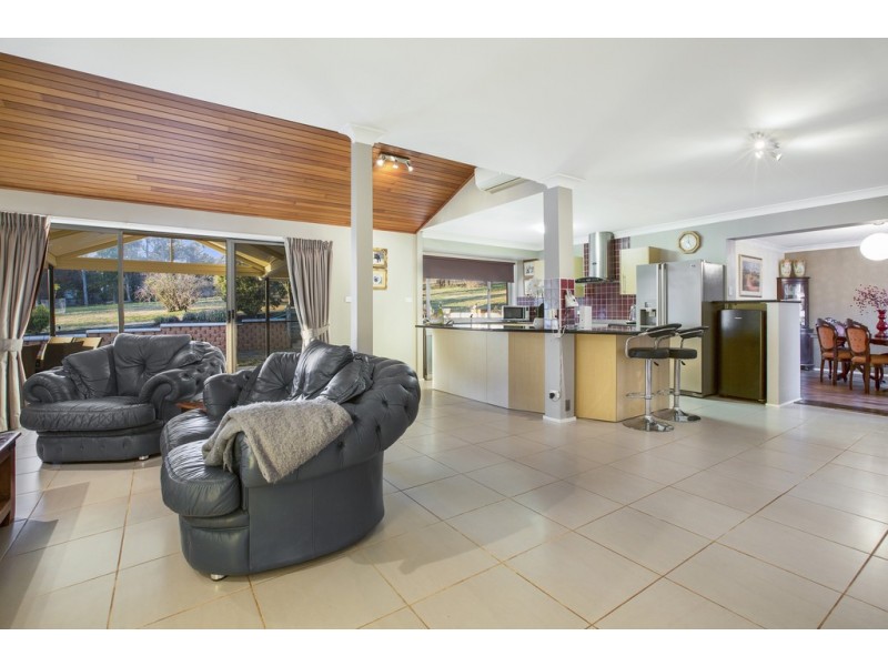 97 Stirling Road, Tamworth NSW 2340