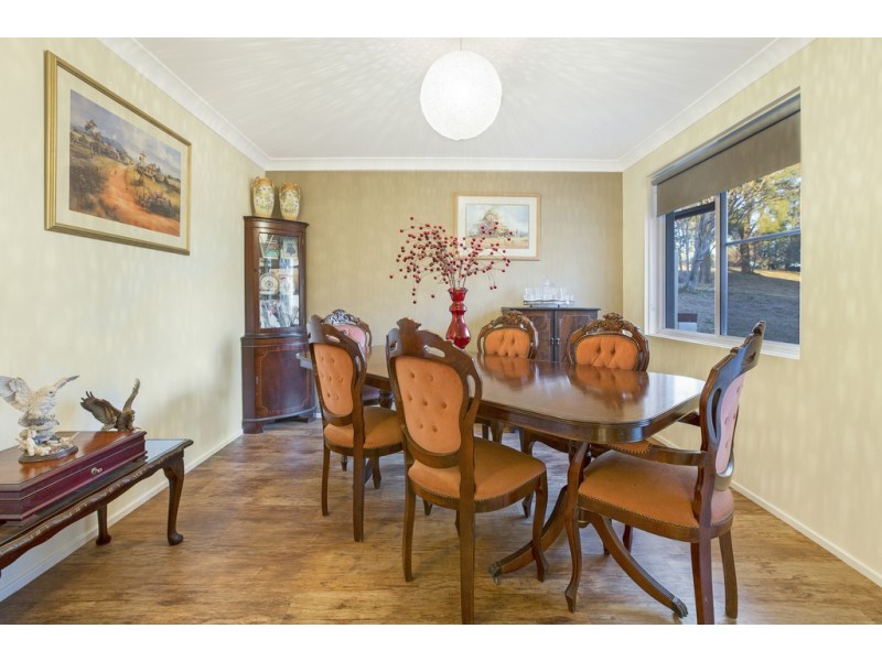 97 Stirling Road, Tamworth NSW 2340