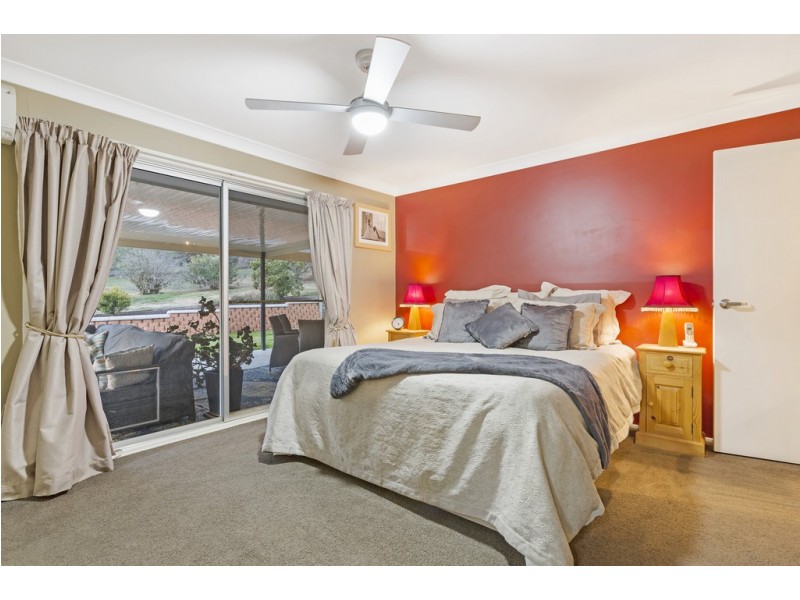 97 Stirling Road, Tamworth NSW 2340