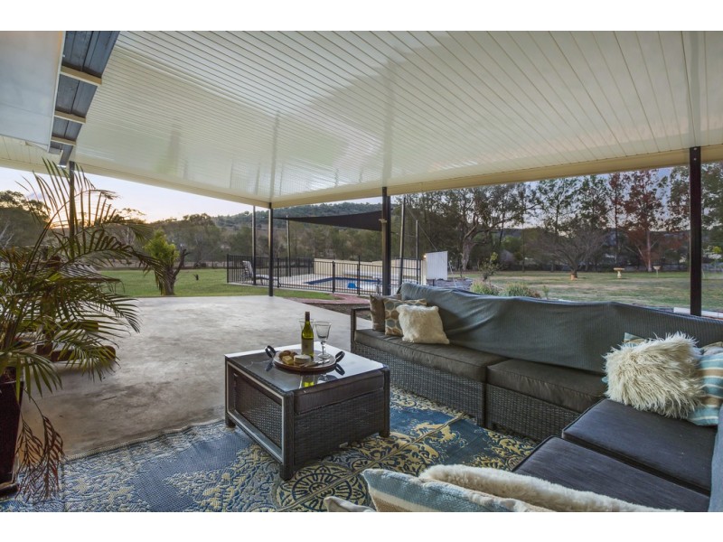 97 Stirling Road, Tamworth NSW 2340