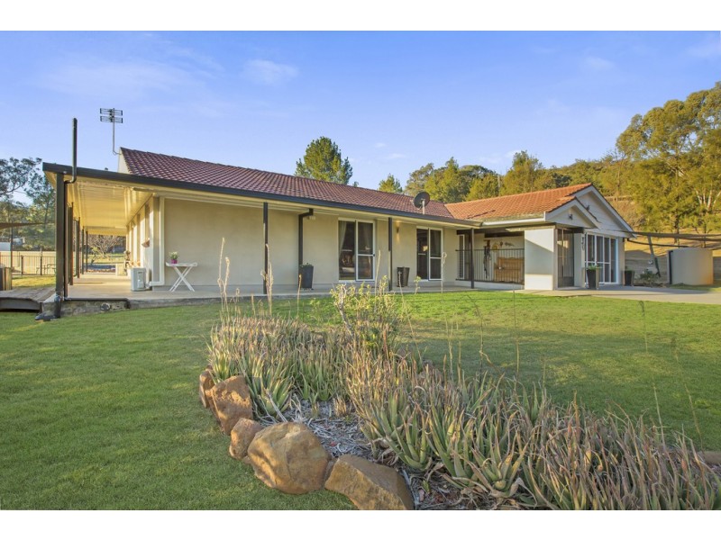 97 Stirling Road, Tamworth NSW 2340