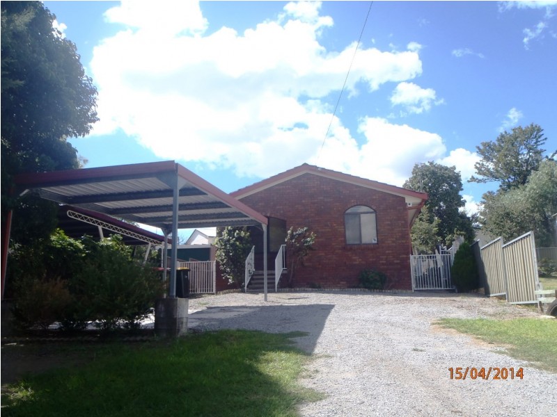 4 Dowell Avenue, Tamworth NSW 2340
