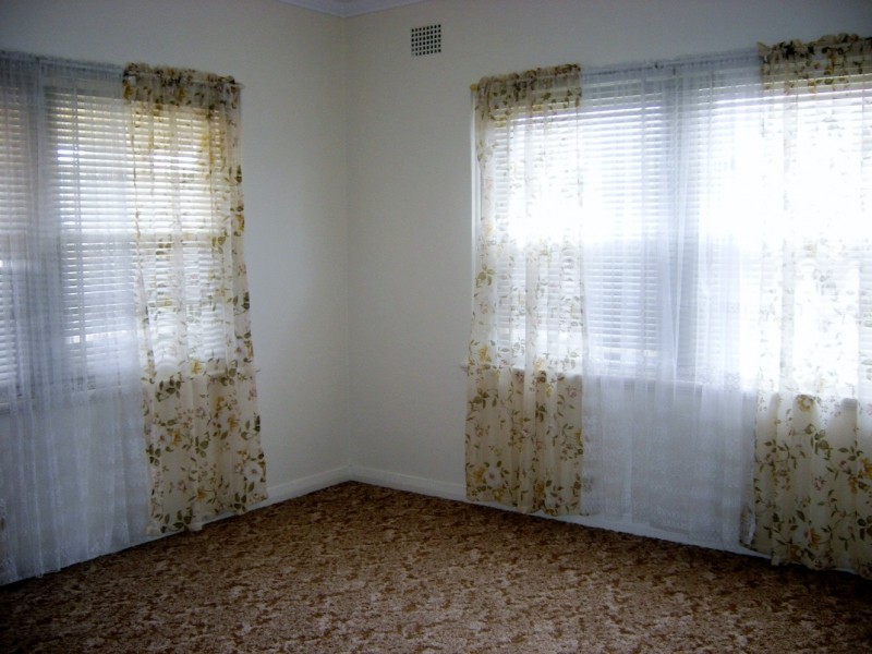 21 Piper Street, Tamworth NSW 2340