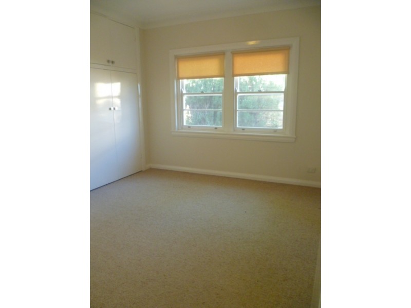 141 Upper Street, Tamworth NSW 2340