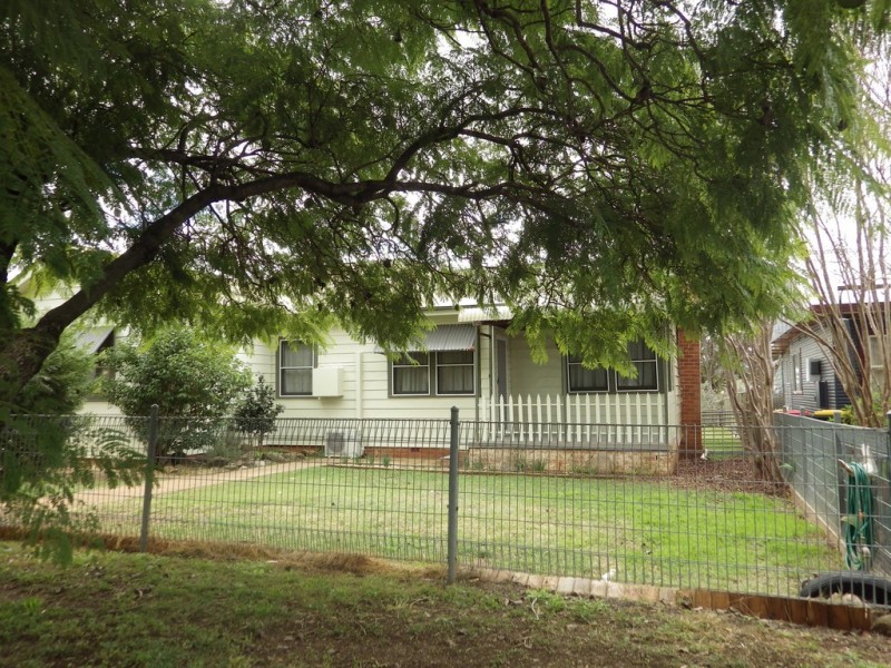 16 Susanne Street, Tamworth NSW 2340