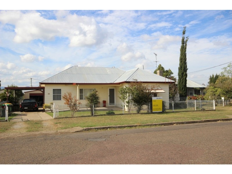44 Diane Street, Tamworth NSW 2340