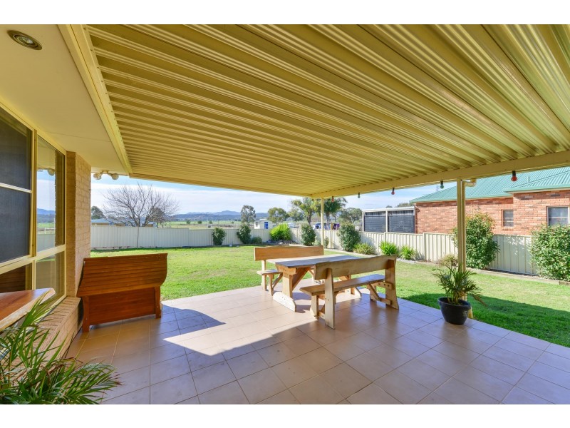 88 Flinders Street, Westdale NSW 2340