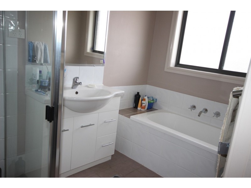 1 Stanley Close, Tamworth NSW 2340