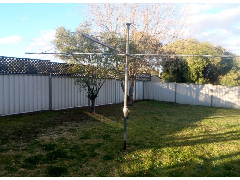 31 Beverly Close, Kootingal NSW 2352