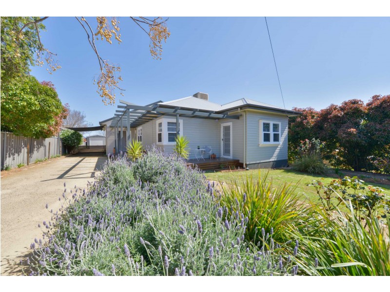 9 Rawson Avenue, Tamworth NSW 2340