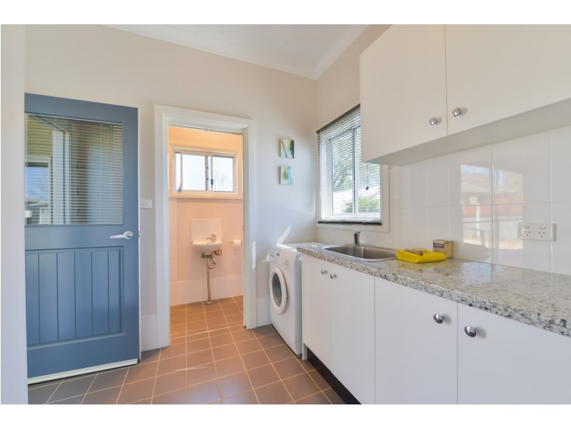 9 Rawson Avenue, Tamworth NSW 2340