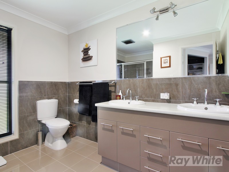 9 Conjola Drive, Tamworth NSW 2340