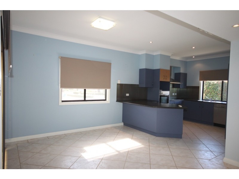 1/45 The Grange, Tamworth NSW 2340