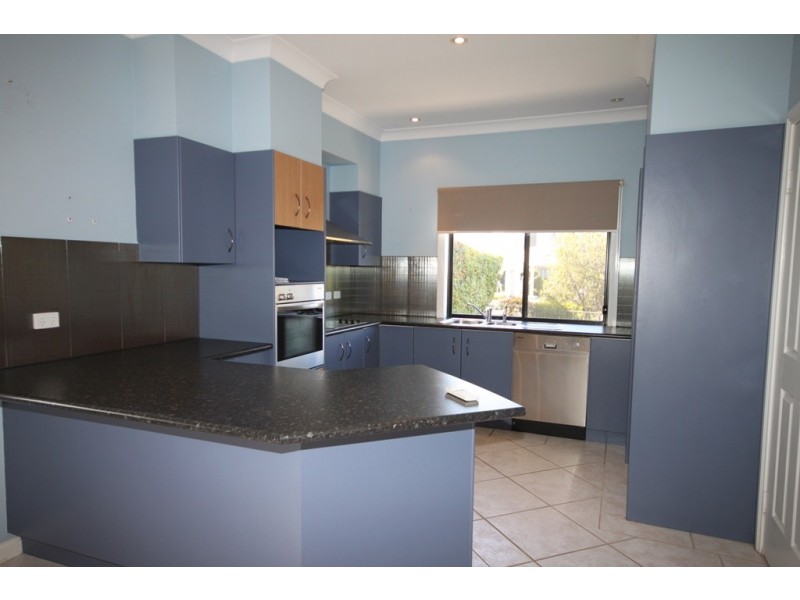 1/45 The Grange, Tamworth NSW 2340