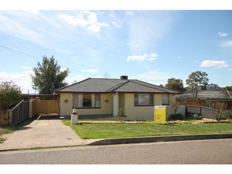 5 Oak Street, Tamworth NSW 2340