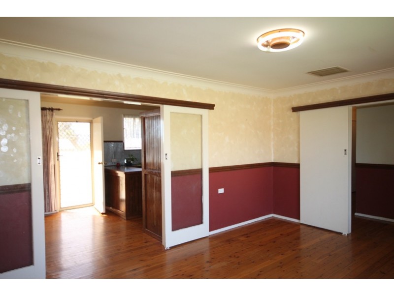 5 Oak Street, Tamworth NSW 2340