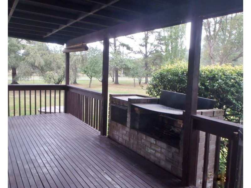 33-35 Nundle Road, Woolomin NSW 2340