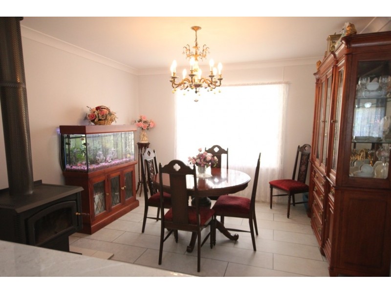 5 Thomas Street, Moonbi NSW 2353