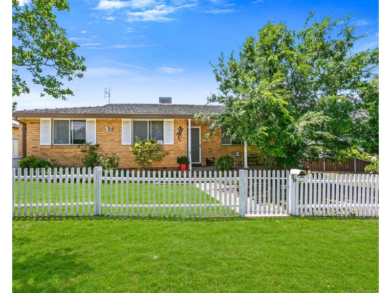60 Edward Street, Tamworth NSW 2340