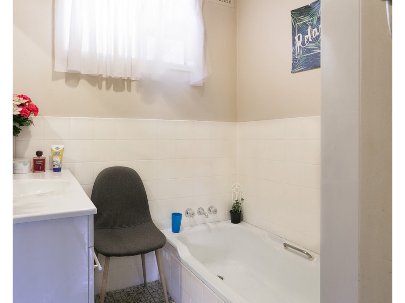 60 Edward Street, Tamworth NSW 2340