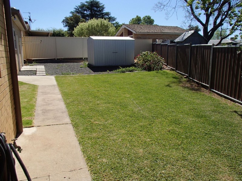 30 Kyooma Street, Tamworth NSW 2340