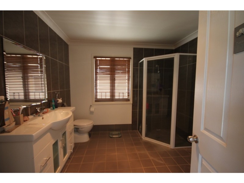 36 Gipps Street, Tamworth NSW 2340