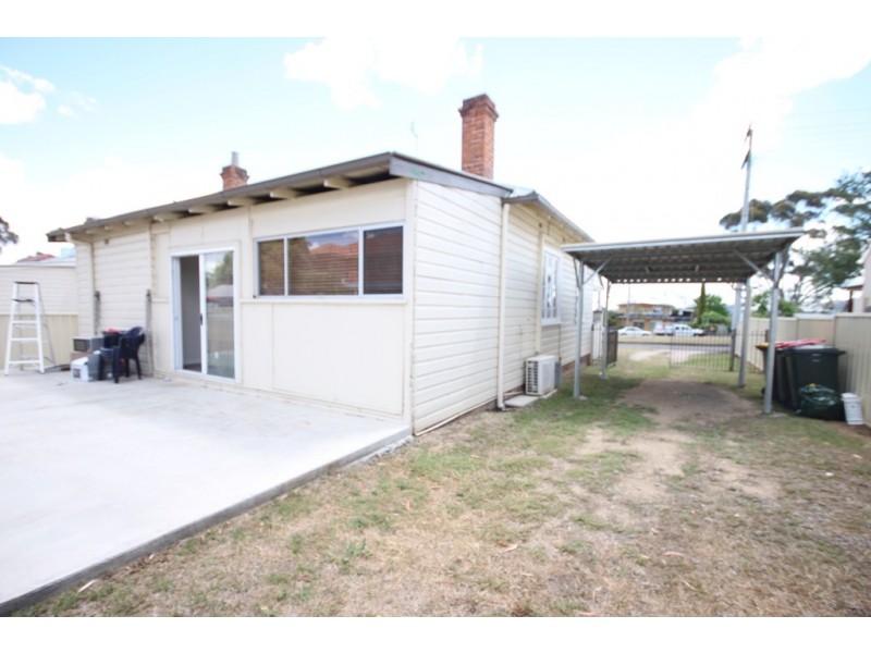36 Gipps Street, Tamworth NSW 2340